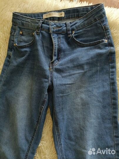 Джинсы