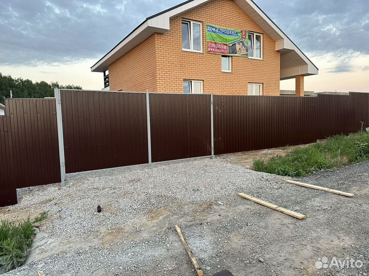 Забор из евроштакетника под ключ