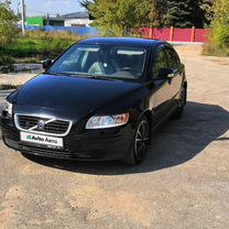 Volvo S40 2.0 AMT, 2012, битый, 200 000 км, с пробегом, цена 370 000 руб.