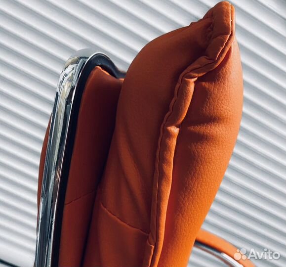 Офисное кресло компьютерное бюджетное