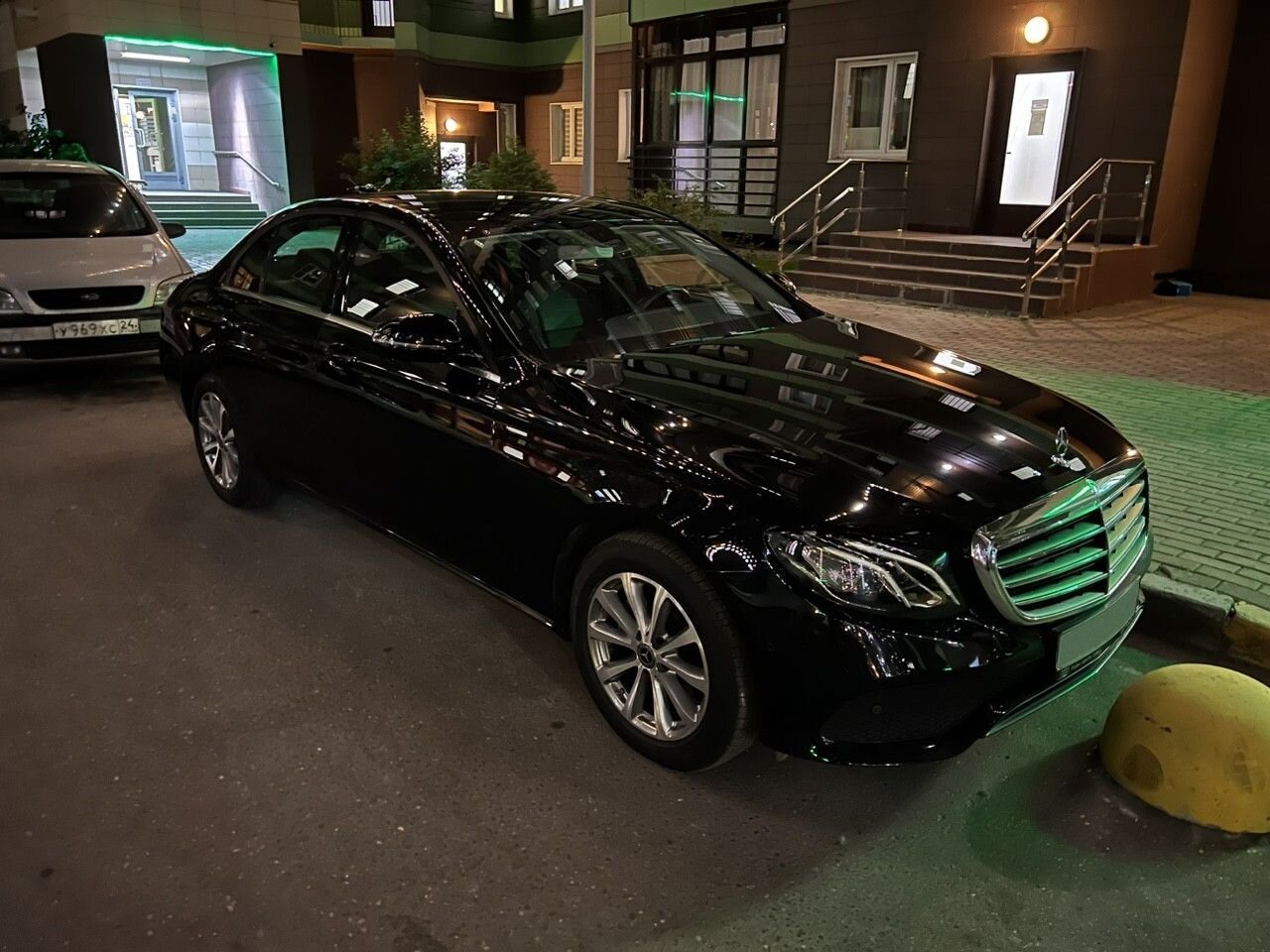 Mercedes-Benz E-класс: фото владельца
