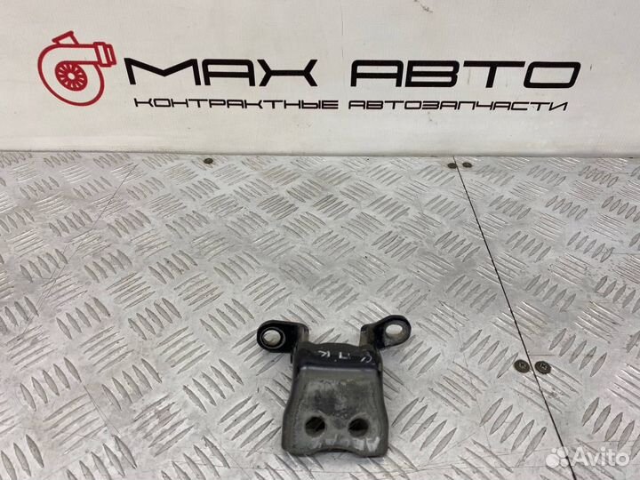 Б/У петля двери передний правый Honda Accord 8 CP1