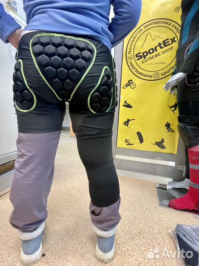 Защита копчика шорты новые