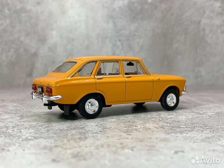 Коллекционная модель иж-2125 Комби 1:43