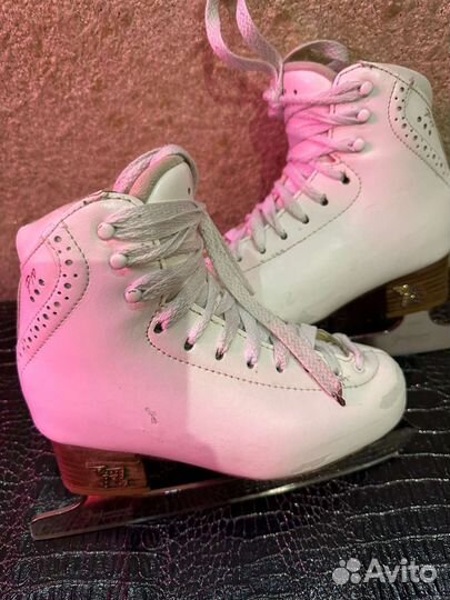 Коньки для фигурного катания risport