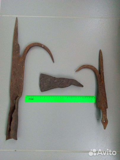 Пожарный багор и топор