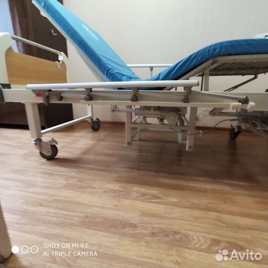 Медицинская кровать для лежачих больных