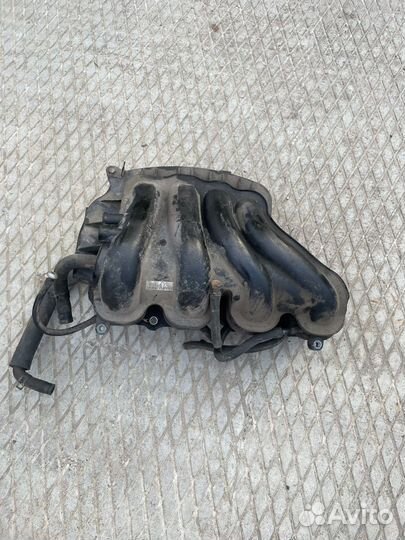 Впускной коллектор хундай соляис киа рио 1.6