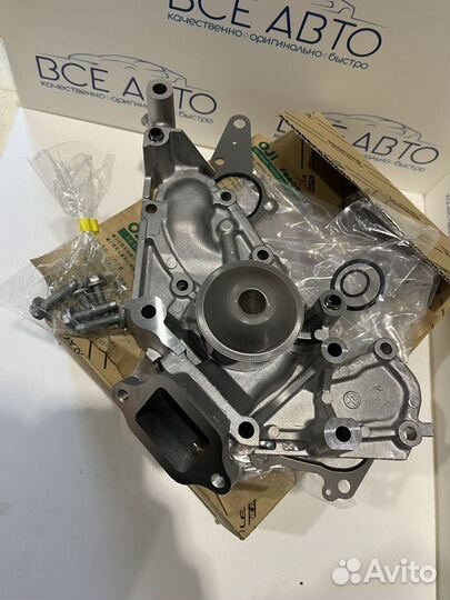 Насос системы охлаждения Toyota