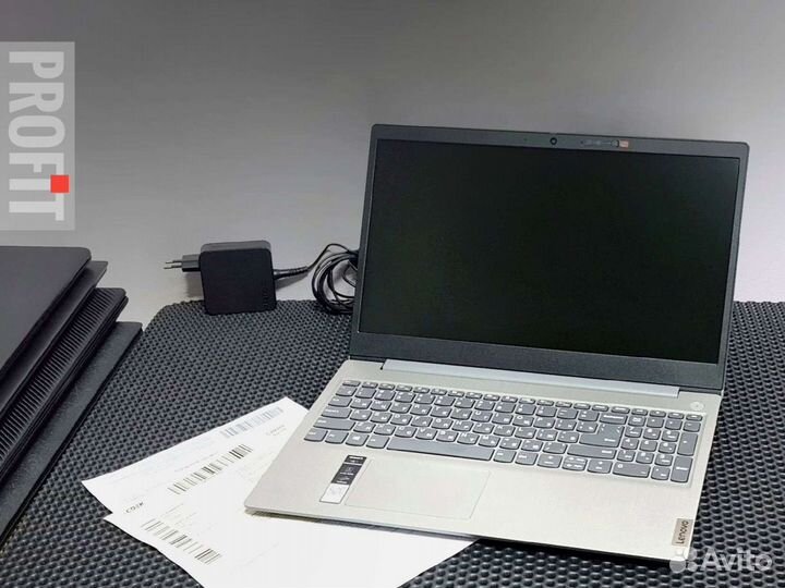 Ноутбук Lenovo