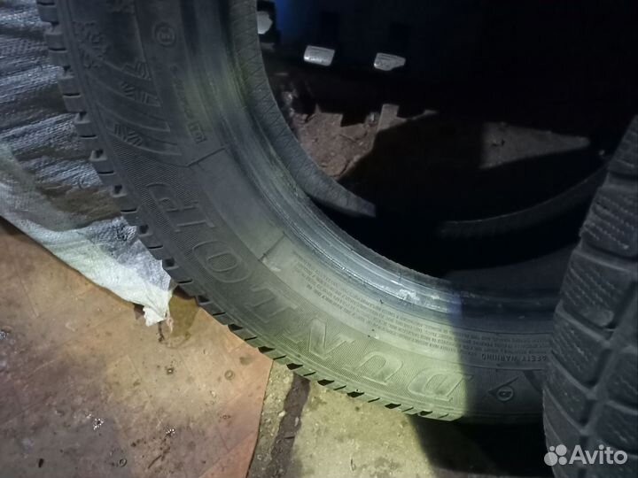 Dunlop SP Winter Sport 4D 215/55 R16 93