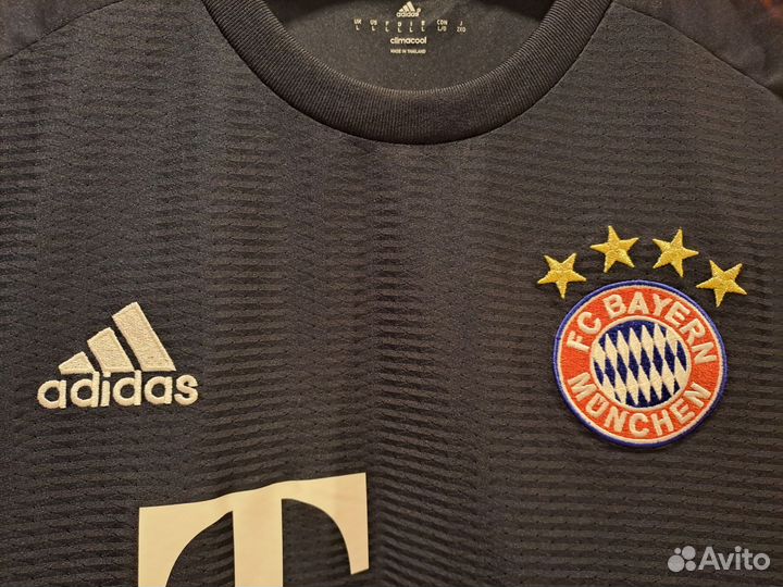 Футболка FC Bayern Munich 2015/2016 Артуро Видаль