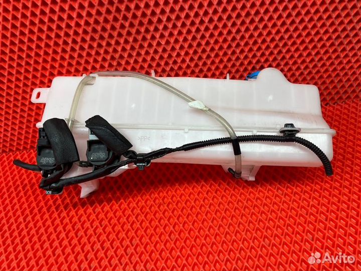 Бачок стеклоомывателя Suzuki Ignis FF21S K12C 2016