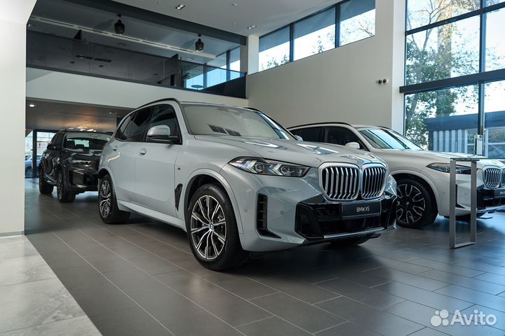 BMW X5 3.0 AT, 2023