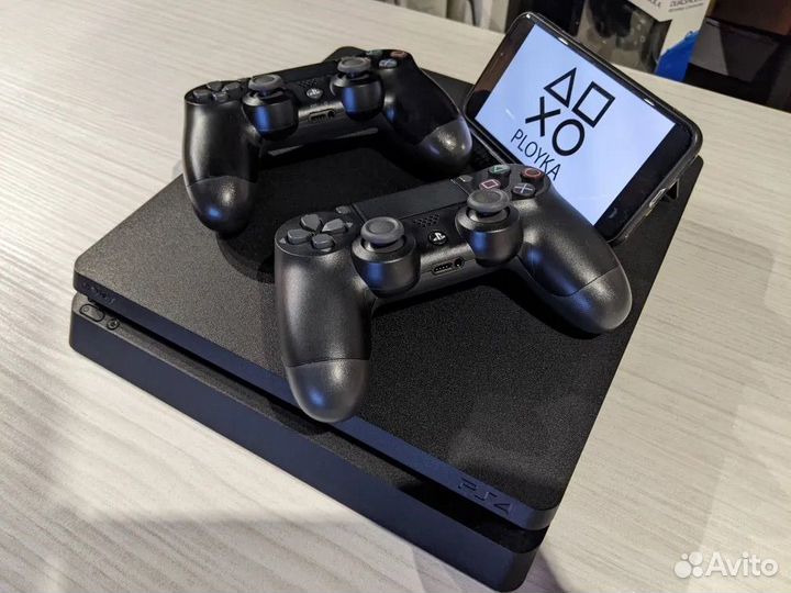 Sony playstation 4 slim