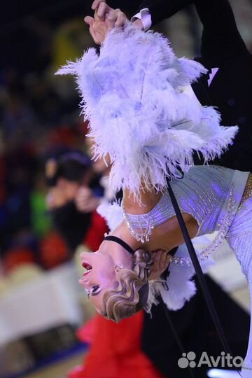 Тренер по бальным танцам