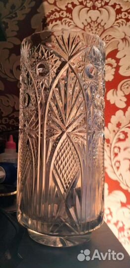 Хрустальная ваза