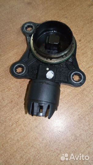 Датчик положения распредвала Citroen C4