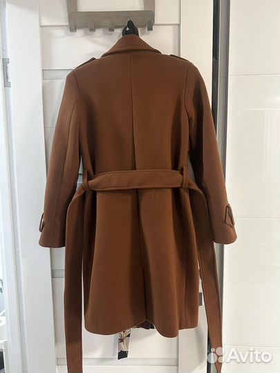Пальто женское демисезонное 42
