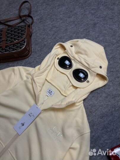 Кофта CP company на молнии