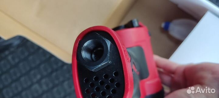 Пневмогайковерт ударный Elitech