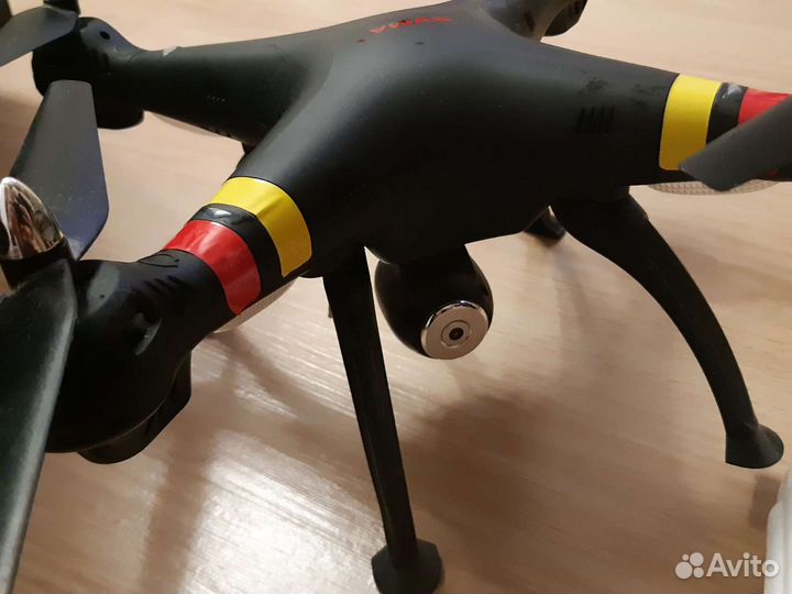 Квадрокоптер syma