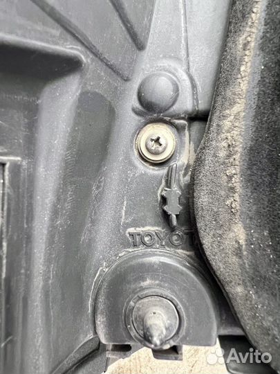 Задние фонари на лексус