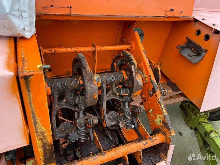 Пресс-подборщик Rivierre Cassalis ER 40, 2002