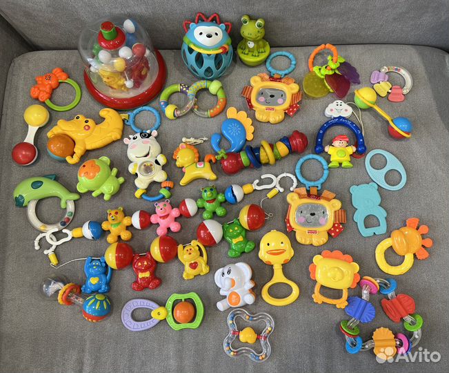 Детские игрушки пакетом для малышей (0-6мес)