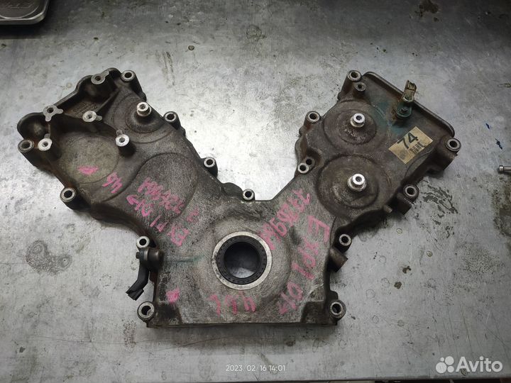 Передняя крышка грм двигателя Ford Explorer