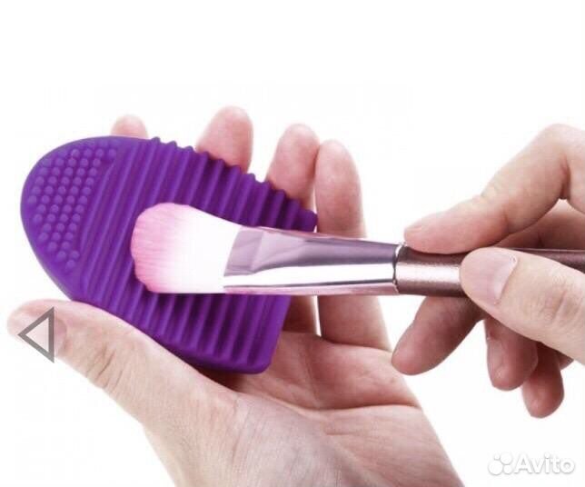 Щетка для мытья кистей