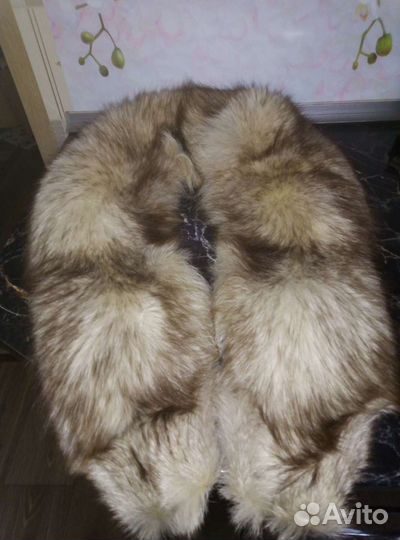 Меховой воротник песец