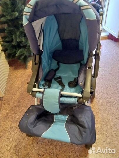 Прогулочная коляска