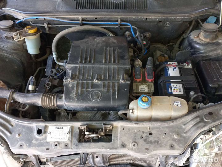 FIAT Albea 1.4 МТ, 2008, битый, 140 000 км