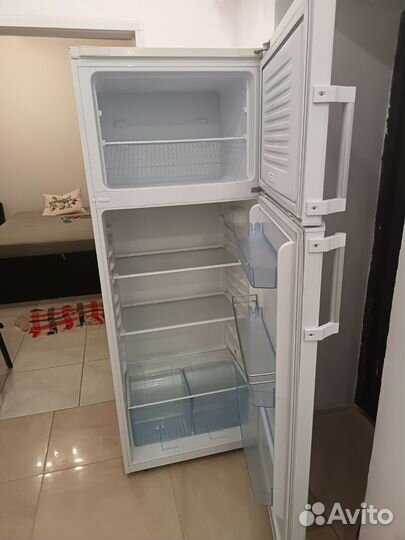 Холодильник Днепр