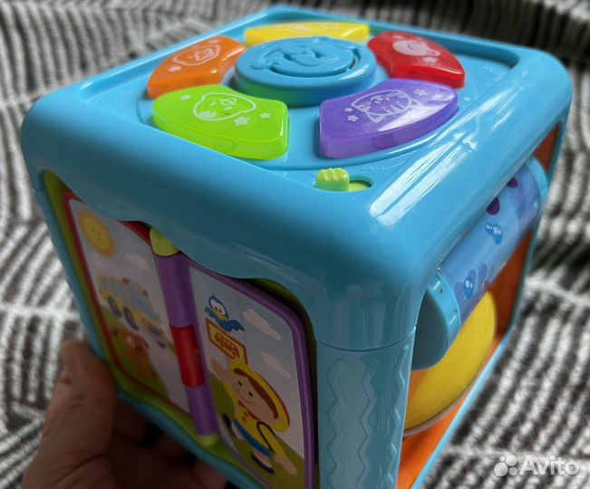 Детские развивающие игрушки для малышей