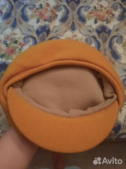 Берет с козырьком утепленный 56-58 размер