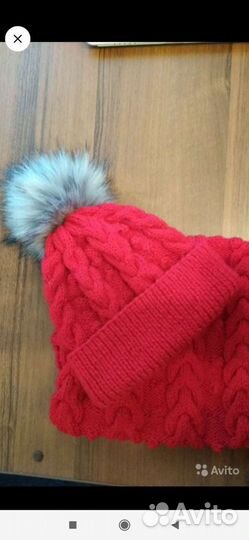 Вязанные детские и взрослые шапки и шарфы.Весна- о