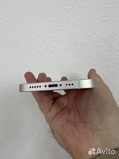 iPhone 12, 64 ГБ