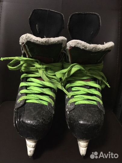 Коньки хоккейные Bauer р-р 32,5