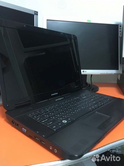 Ноутбук - emachines- 8OB