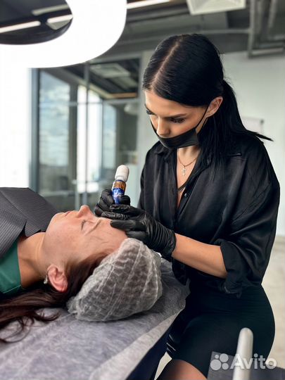 Модель на перманентный макияж