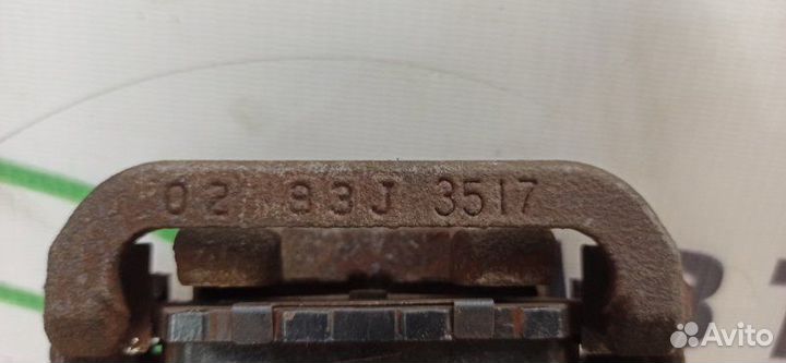 Суппорт задний правый Nissan Qashqai J10 HR16DE