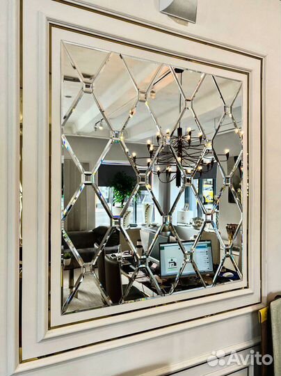 Зеркальное панно