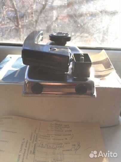 Продам утюг малогабаритный складной