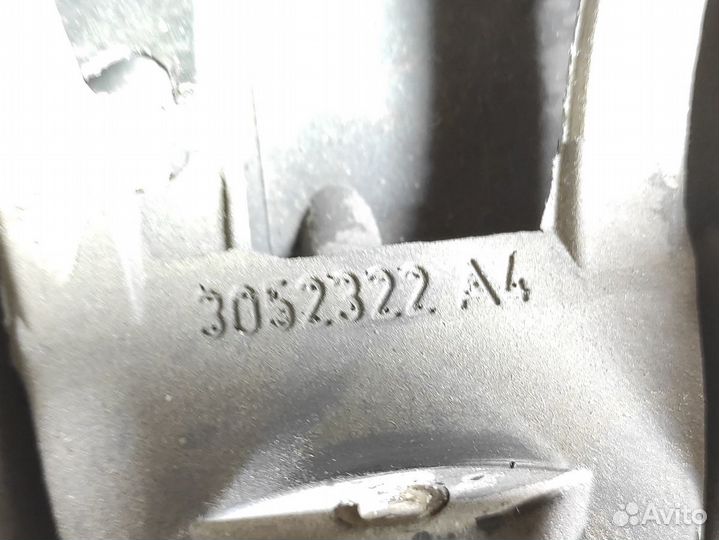 Рулевое колесо Toyota Yaris 2005 2011