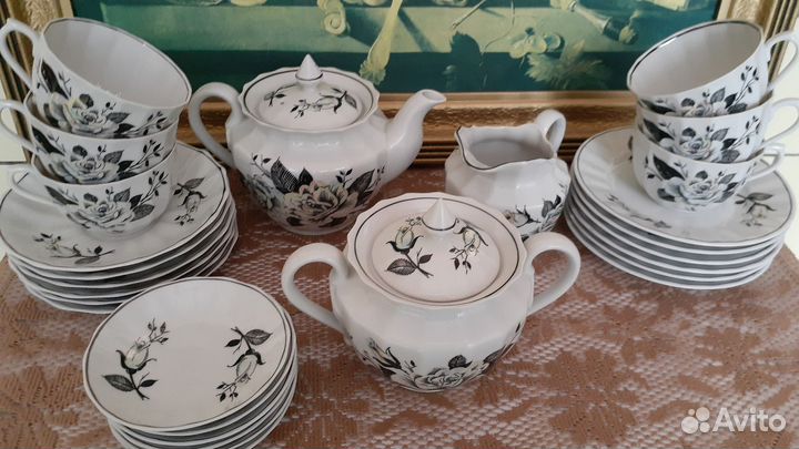 Чайный сервиз Серебрянная роза, Вербилки