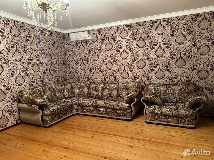 Угловой диван