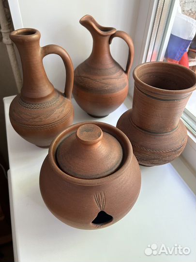 Посуда и украшения для дома из глины
