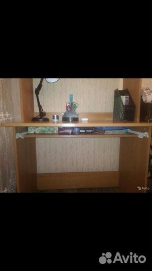Письменный стол